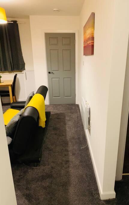 City Blessed Apartment 1 With Free Parking North Shields Bagian luar foto