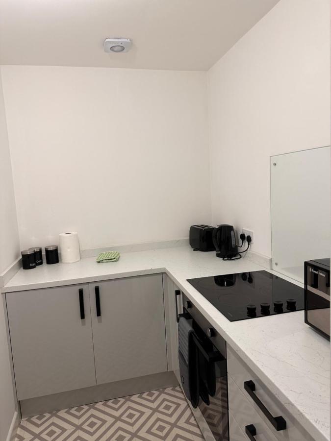 City Blessed Apartment 1 With Free Parking North Shields Bagian luar foto